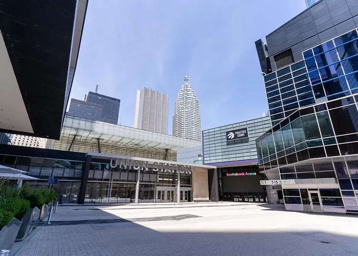 Beautiful Modern Toronto Luxurious Scotiabank Arena